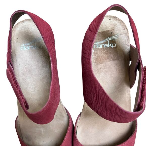 Dansko Vera Red Nubuck Leather Peep Toe Wedge Sandals 38 7.5-8 Comfort - Picture 9 of 12